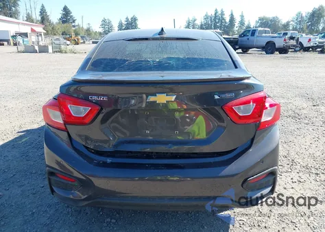 2016 Chevrolet Cruze Premier z USA, uszkodzony, nr VIN 1G1BG5SM2G7321064